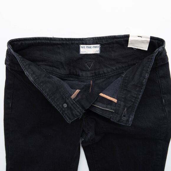 Free People We The Free Black Stillwater Low Rise Slim Flare Jeans Size 28 - Picture 5 of 9